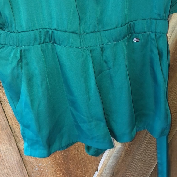 GUESS teal silk romper size small - Picture 2 of 8